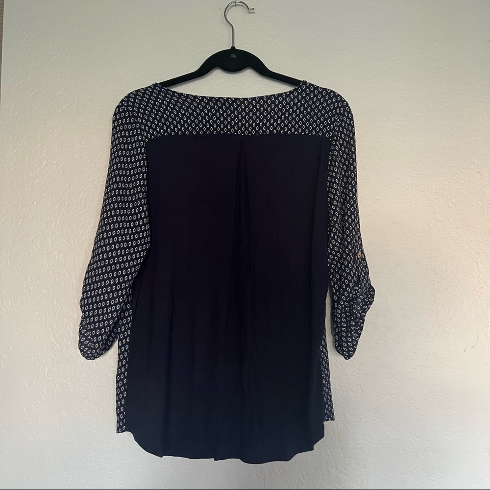 Tempted blouse - Picture 2 of 4